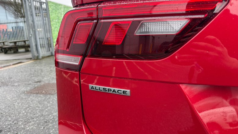 Volkswagen Tiguan Allspace 1.5 TSI Life 5dr DSG Petrol Estate